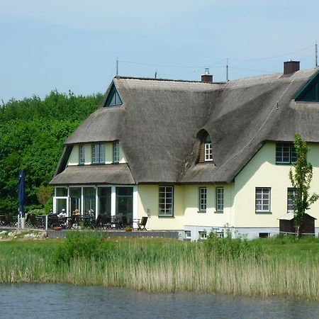 Golfcentrum Schloss Karnitz Ruegen Garz  エクステリア 写真