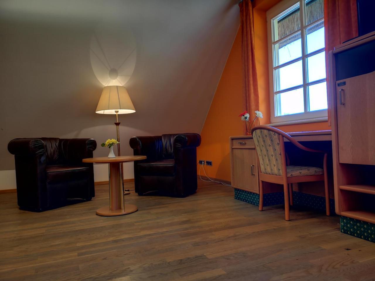 Golfcentrum Schloss Karnitz Ruegen Garz  エクステリア 写真